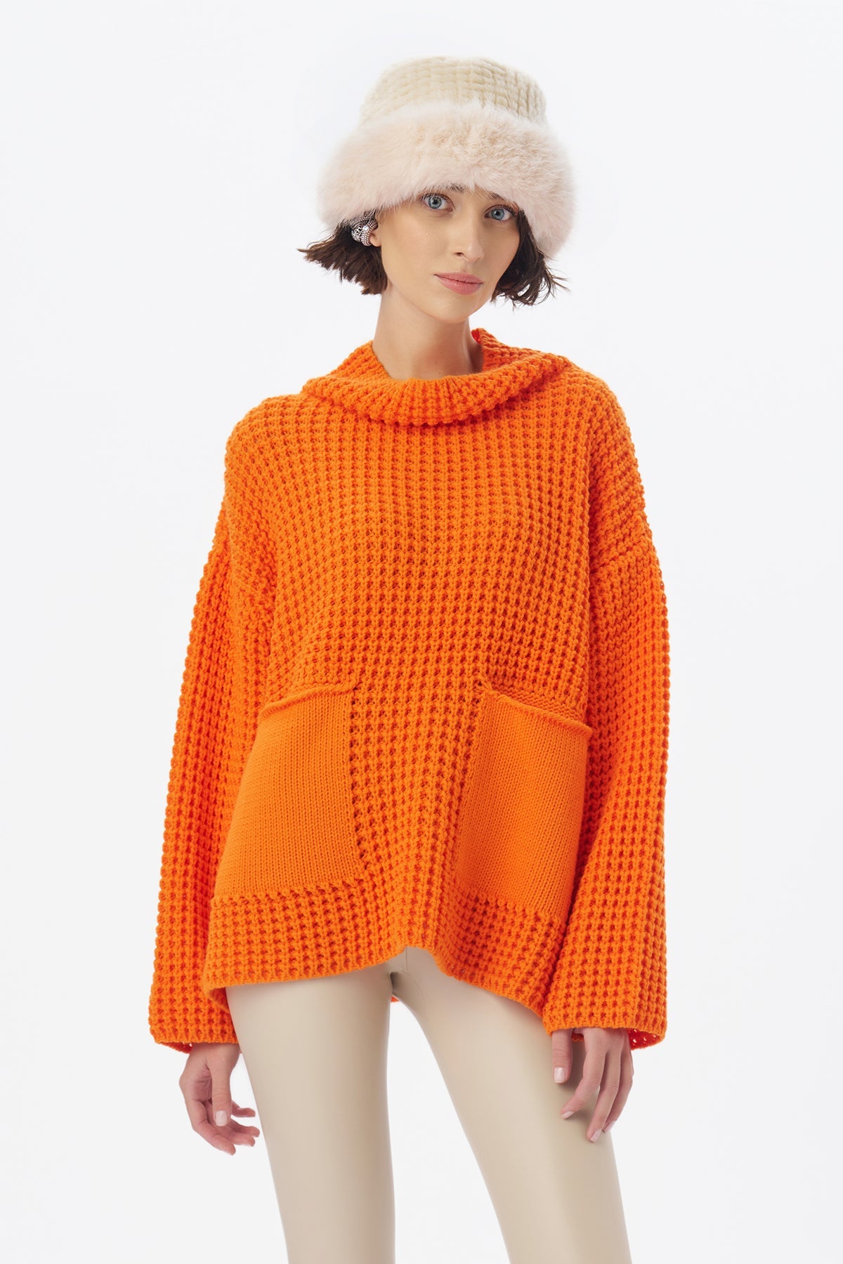 Orange Pullover 16028